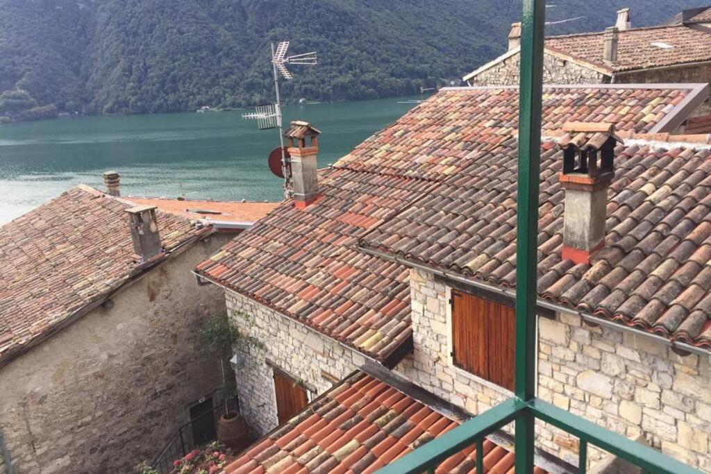 Nel Set Di Piccolo Mondo Antico Villa Viola Valsolda Eksteriør billede