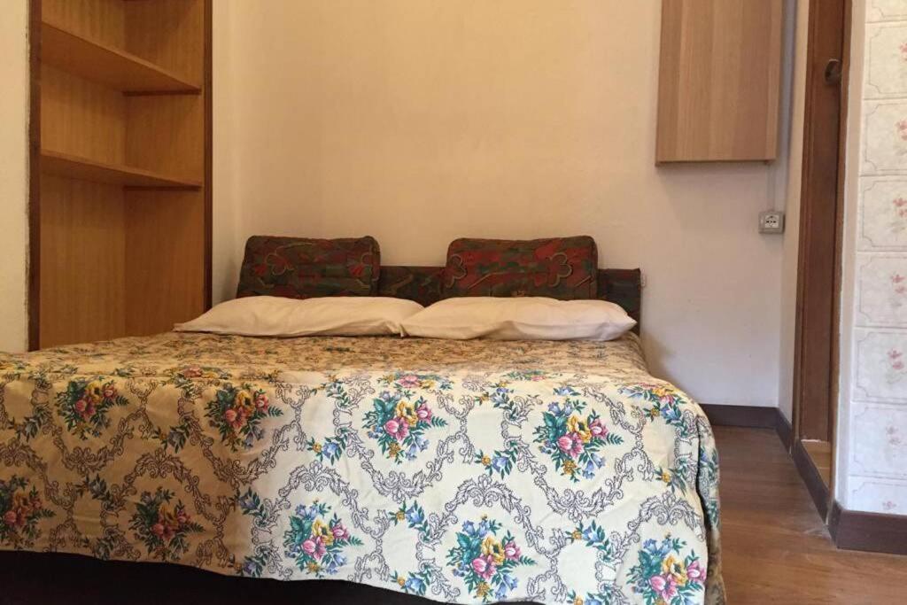 Nel Set Di Piccolo Mondo Antico Villa Viola Valsolda Eksteriør billede