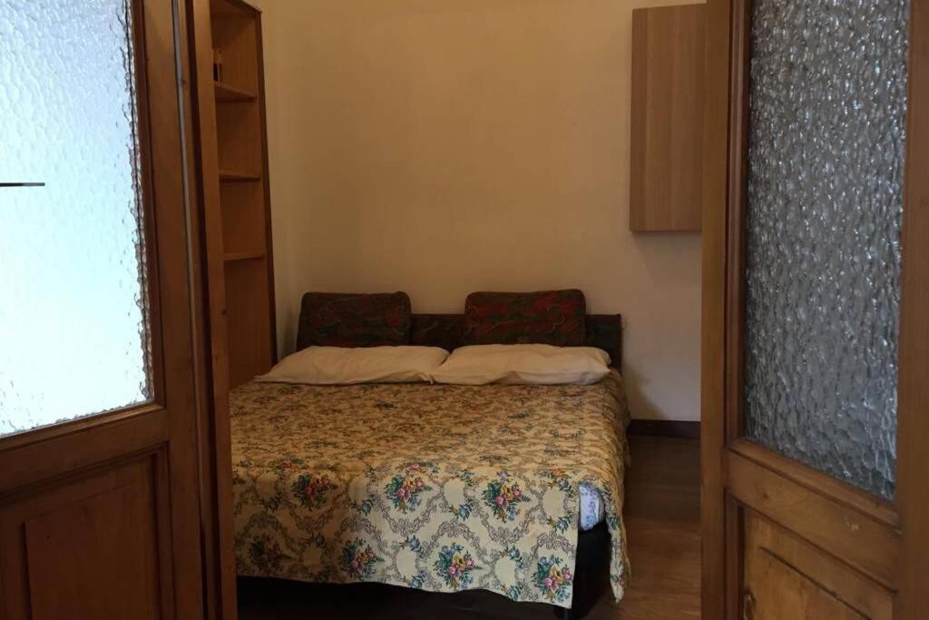 Nel Set Di Piccolo Mondo Antico Villa Viola Valsolda Eksteriør billede
