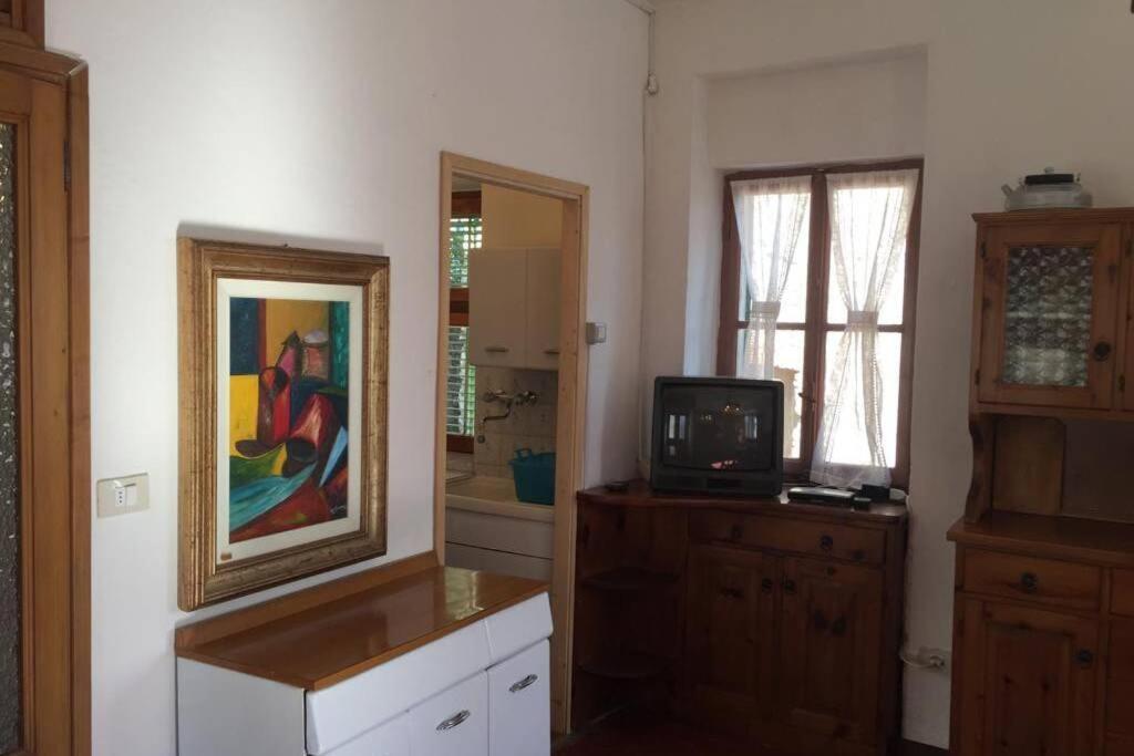 Nel Set Di Piccolo Mondo Antico Villa Viola Valsolda Eksteriør billede