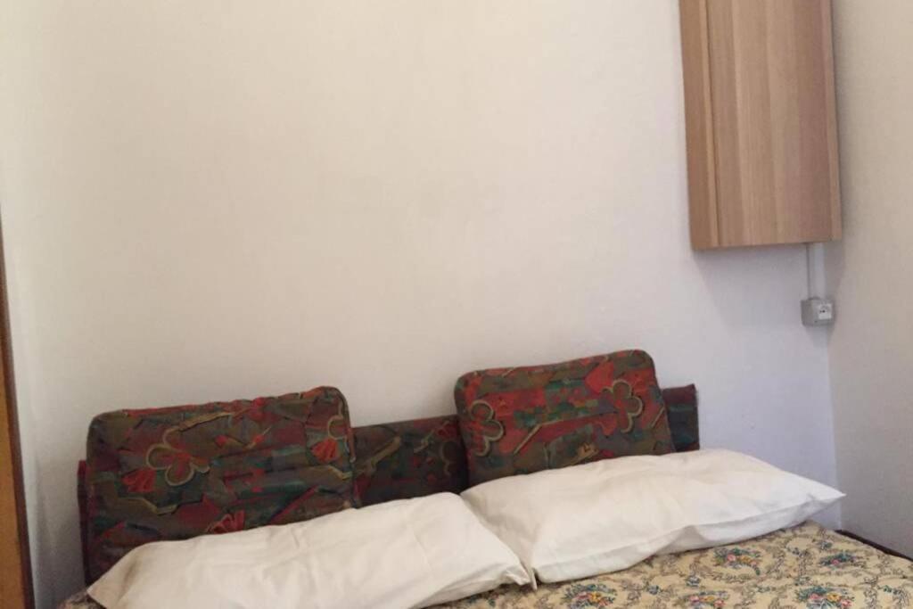 Nel Set Di Piccolo Mondo Antico Villa Viola Valsolda Eksteriør billede