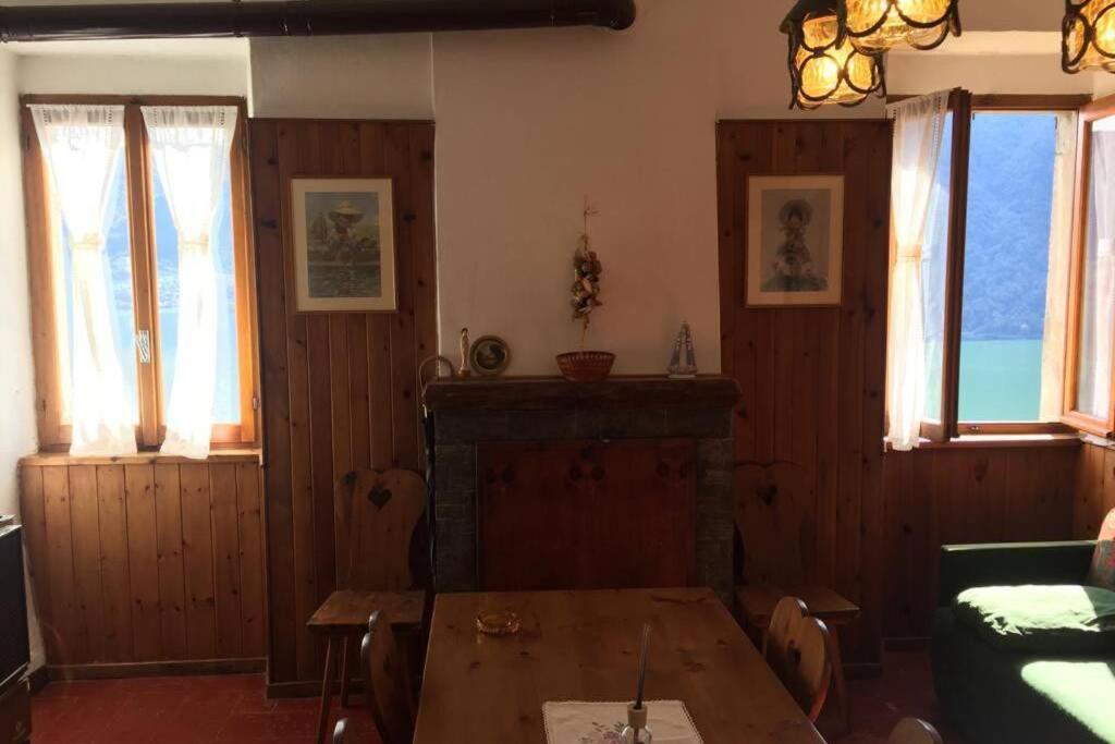 Nel Set Di Piccolo Mondo Antico Villa Viola Valsolda Eksteriør billede