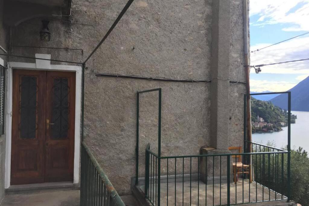 Nel Set Di Piccolo Mondo Antico Villa Viola Valsolda Eksteriør billede